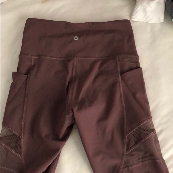 Lululemon mesh leggings - Picture 3 of 6